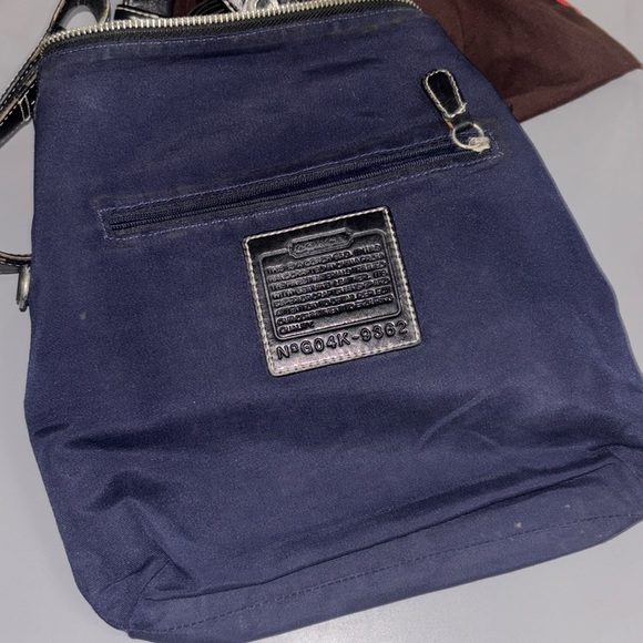 Vintage Y2K Coach Black Signature Shoulder Bag - Picture 8 of 9